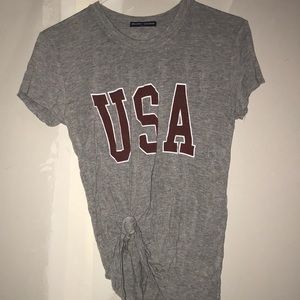 Brandy Melville USA TEE